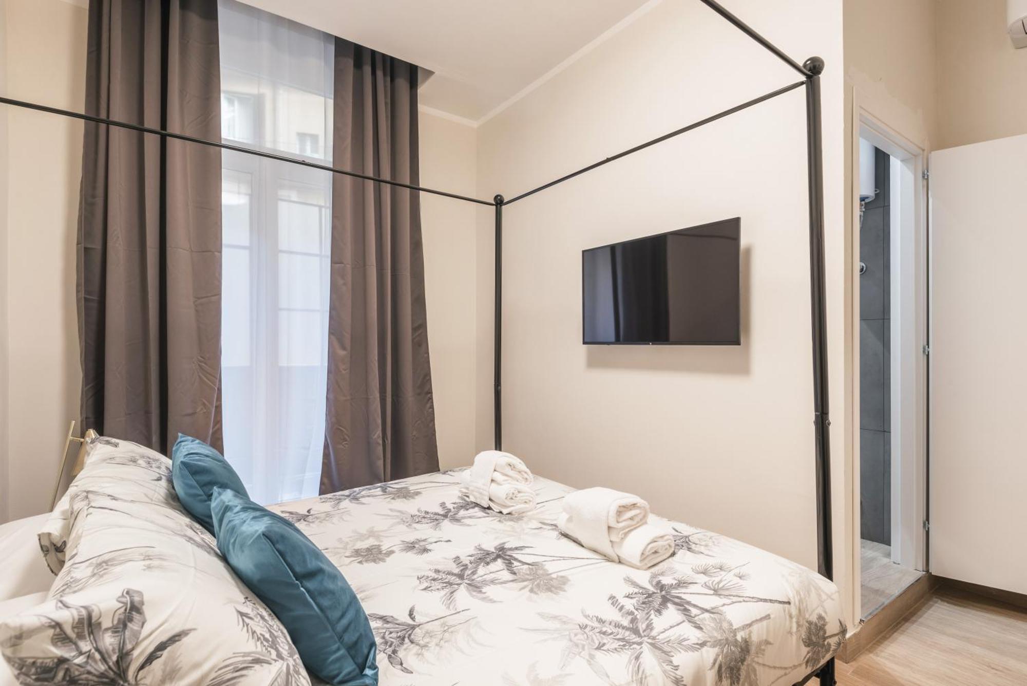 C3 Top Class Apartment, 2 Camere Da Letto, 2 Bagni, Giardino Distante 15 Minuti A Piedi Da Fontana Di Trevi Roma Dış mekan fotoğraf